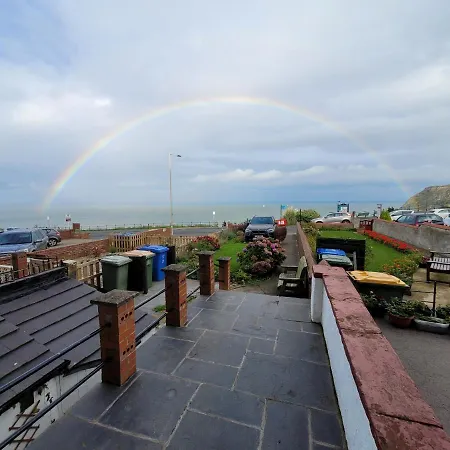 Apartment Sea View Flat 2 With Fast Wifi And Free Parking