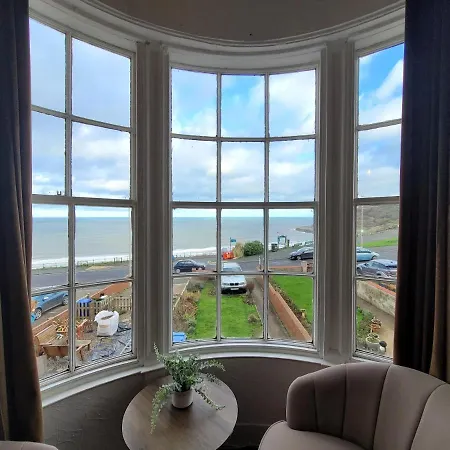 Apartment Sea View Flat 2 With Fast Wifi And Free Parking